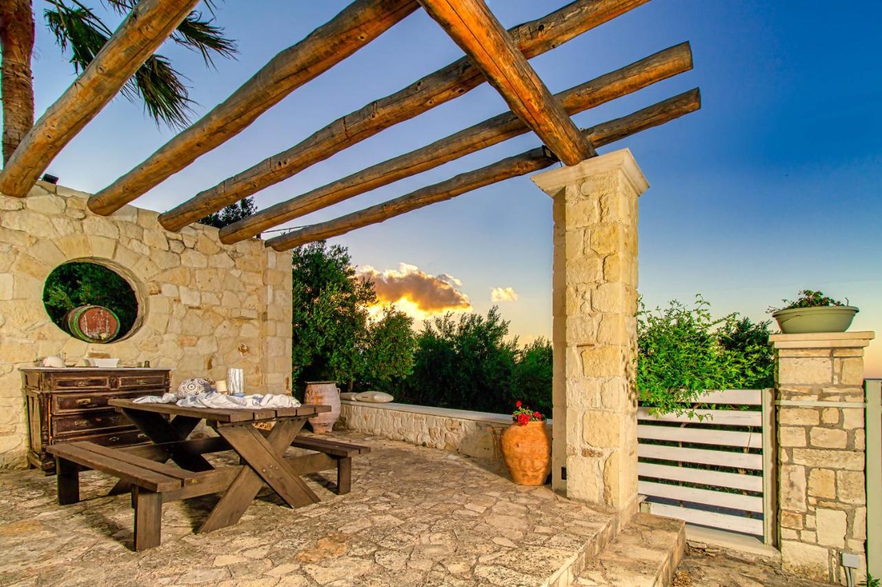 Venizelos Studios Platanés Esterno foto